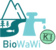 Das Bild zeigt ein Logo mit einem stilisierten Berg, einem Fisch und einer Wasserleitung, zusammen mit den Buchstaben "BioWaWi" und einem grünen Kreis mit "KI".